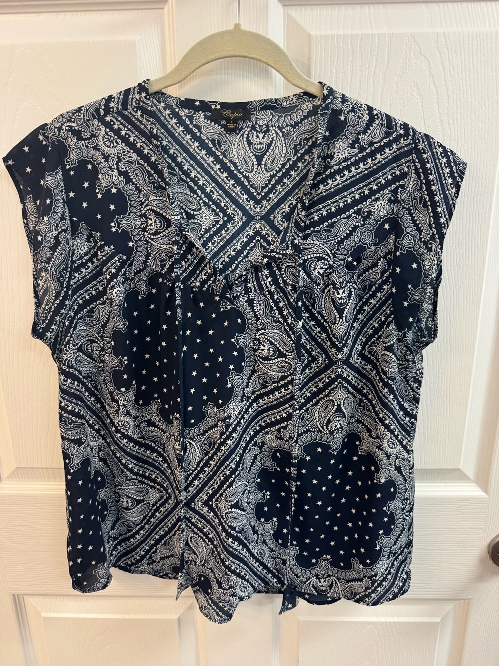 Cupio Navy and White Bandana Print Cap Sleeve Blouse